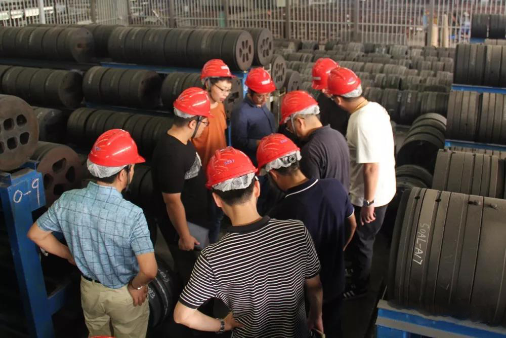 北京亚投行项目组领导莅临亚铝集团考察