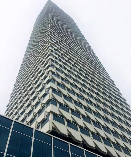 亚铝案例之上海SK总部大厦
