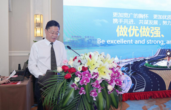 工业和信息化局局长赵春良推介滨州高端铝业情况