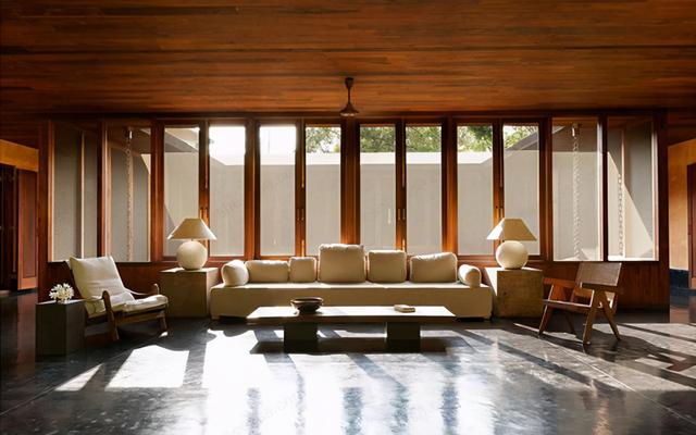 “侘寂”风格客厅装修设计 追寻内在的沉静空间